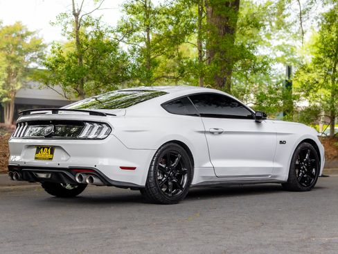 Used 2017 Ford Mustang GT Premium w/ Equipment Group 401A image 50