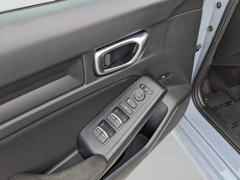 Used 2023 Honda Civic Sport image 26