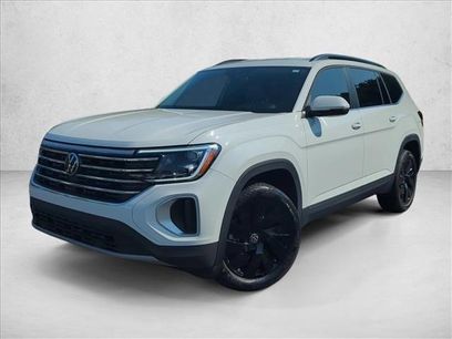 Used 2025 Volkswagen Atlas SE