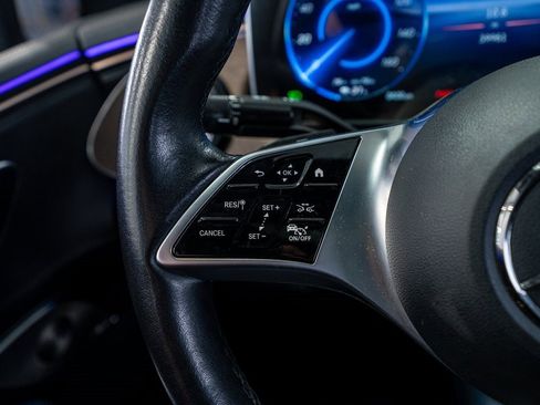 Used 2023 Mercedes-Benz EQE 500 4MATIC Sedan image 42