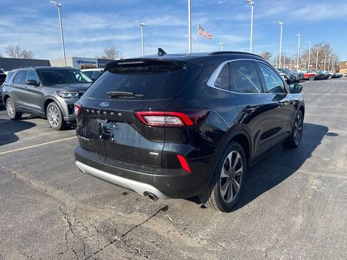 Used 2025 Ford Escape Platinum w/ Premium Technology Package image 7