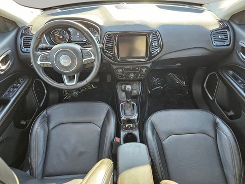 Used 2020 Jeep Compass Limited image 2