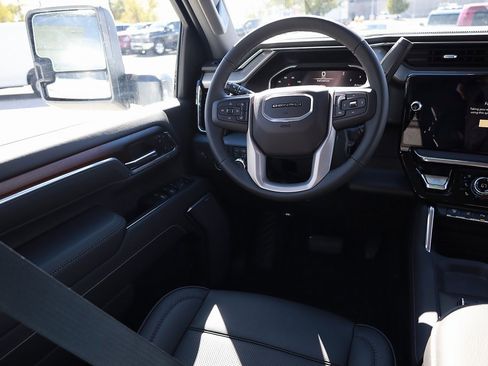 New 2026 GMC Sierra 2500 Denali w/ Technology Package image 20