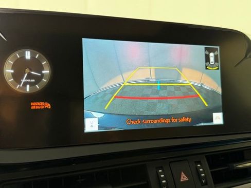 New 2025 Lexus ES 350 w/ Premium Package image 19