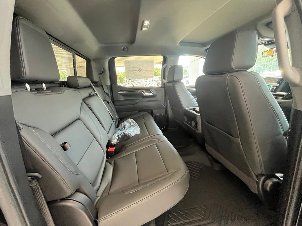 New 2026 Chevrolet Silverado 1500 RST AWD/4WD image 16