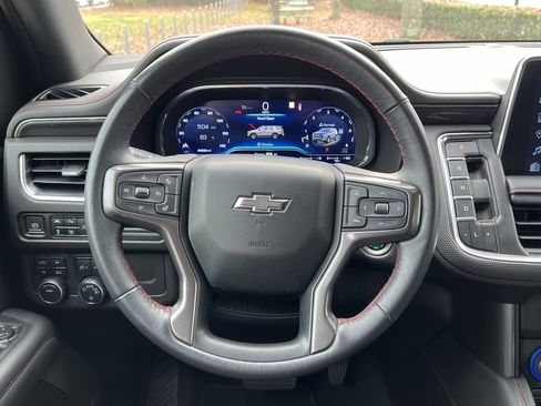 Used 2022 Chevrolet Tahoe RST w/ Luxury Package image 18