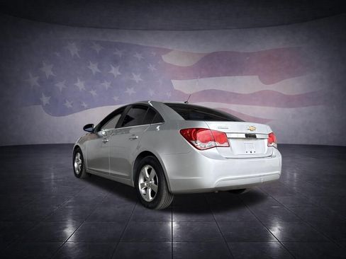 Used 2014 Chevrolet Cruze LT FWD image 3