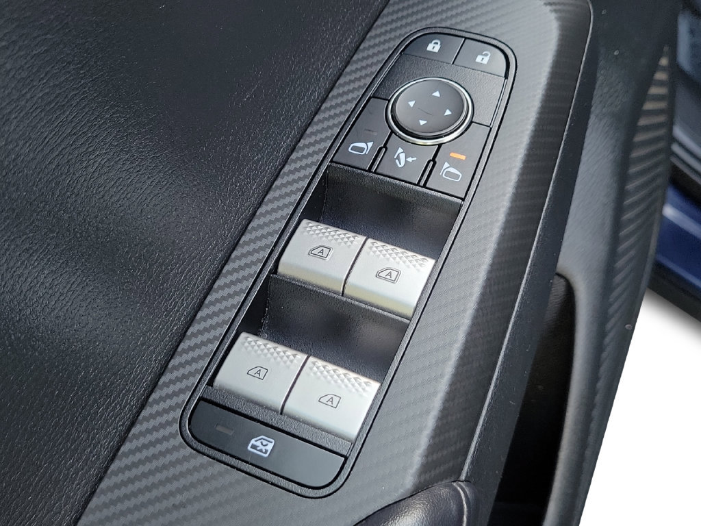 Used 2024 Mitsubishi Outlander SE FWD image 23