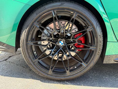 Used 2025 BMW M3 w/ M Carbon Exterior Package RWD image 26