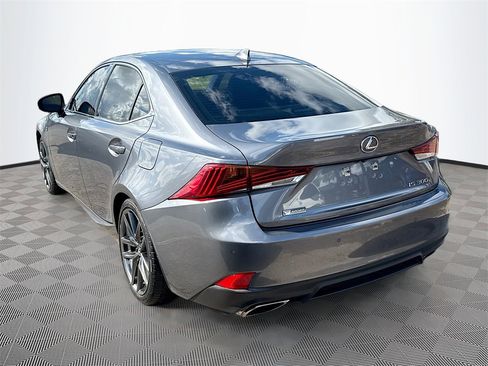 Used 2019 Lexus IS 300 image 8