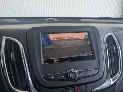 Used 2023 Chevrolet Equinox LT w/ Driver Convenience Package image 20