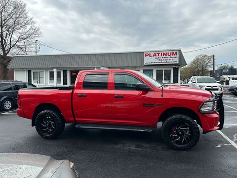 Used 2015 RAM 1500 Express image 5