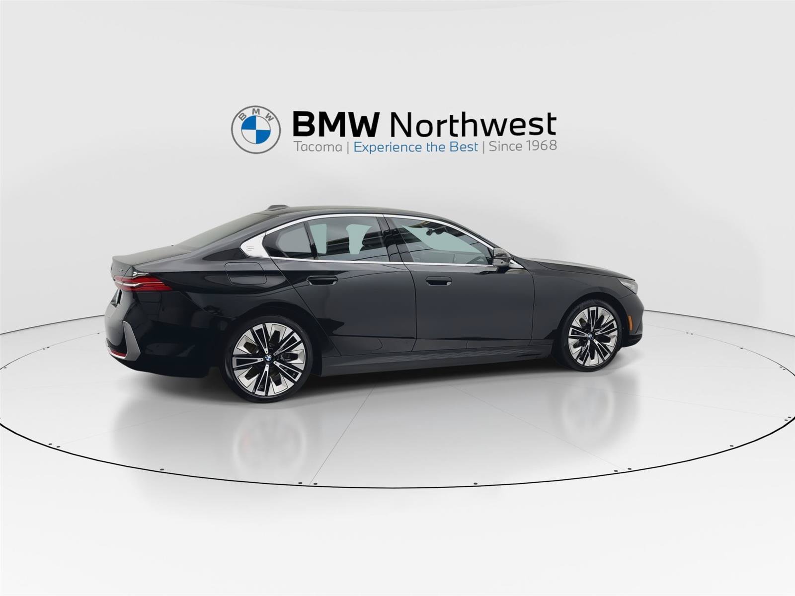 Used 2026 BMW i5 eDrive40 RWD image 4