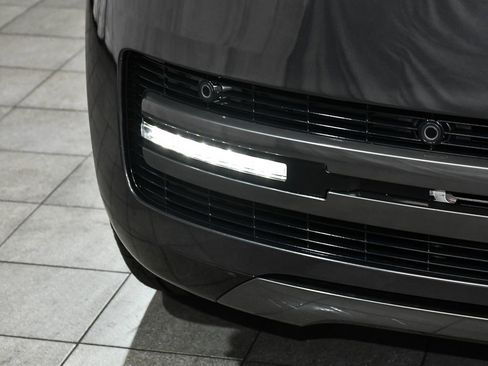 Used 2024 Land Rover Range Rover Autobiography AWD/4WD image 82