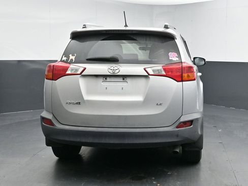 Used 2014 Toyota RAV4 LE image 8