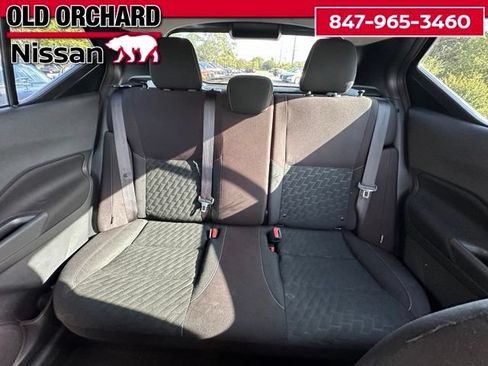 Used 2022 Nissan Kicks SV FWD image 11