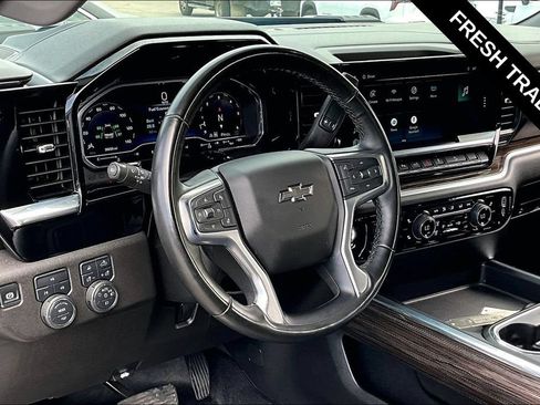 Used 2025 Chevrolet Silverado 2500 LT w/ Trail Boss Package AWD/4WD image 5