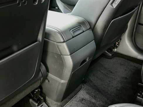 Used 2025 Hyundai Santa Fe Calligraphy AWD/4WD image 29
