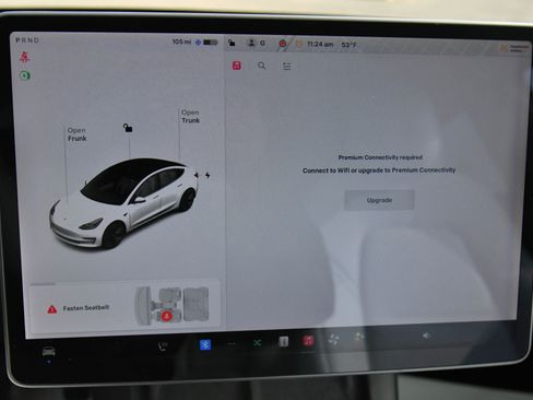 Used 2021 Tesla Model 3 Standard Range Plus image 19