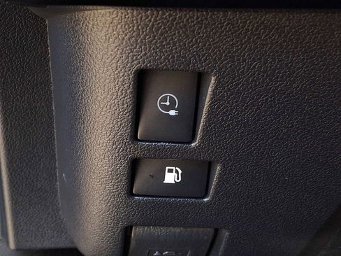 Used 2021 Toyota Prius Prime Limited FWD image 23