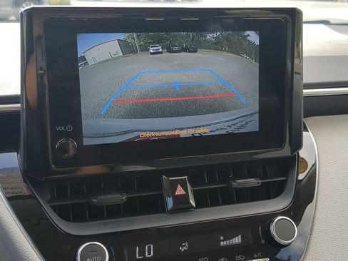 Used 2024 Toyota Corolla LE image 26