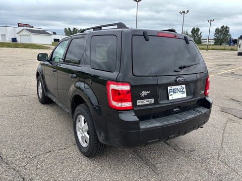 Used 2011 Ford Escape XLT AWD/4WD image 5