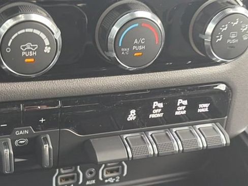 New 2026 RAM 1500 Big Horn AWD/4WD image 23