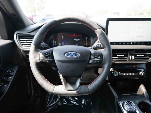 Used 2023 Ford Escape ST-Line w/ Tech Pack #1 AWD/4WD image 21