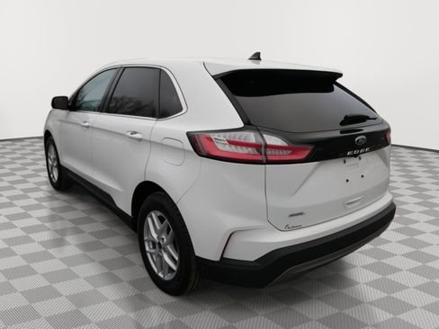 Used 2024 Ford Edge SEL image 7