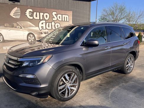 Used 2016 Honda Pilot Touring image 2