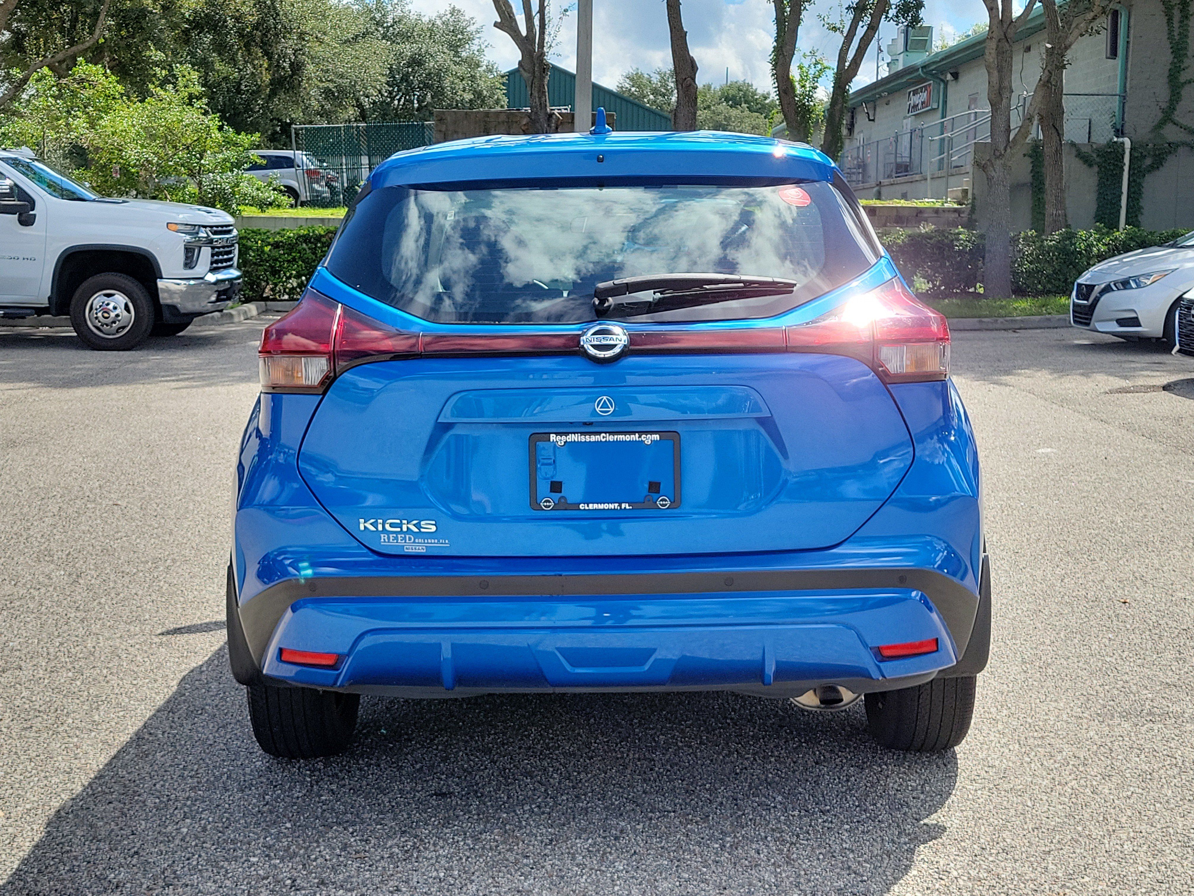 Certified 2021 Nissan Kicks S FWD image 6