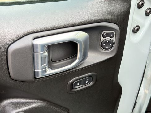 New 2026 Jeep Wrangler Unlimited Sport AWD/4WD image 15
