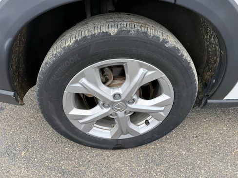 Used 2023 Honda HR-V LX image 13