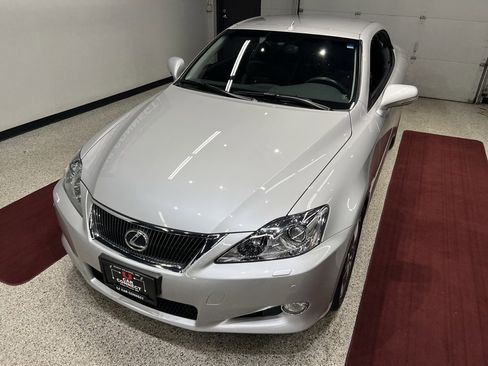 Used 2010 Lexus IS 350C image 57