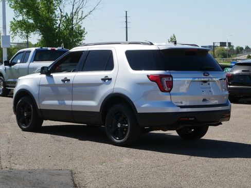 Certified 2018 Ford Explorer 4WD image 5