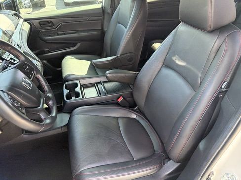 Used 2024 Honda Odyssey Sport image 20
