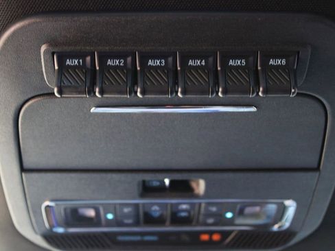 Used 2024 Ford F250 Platinum image 29