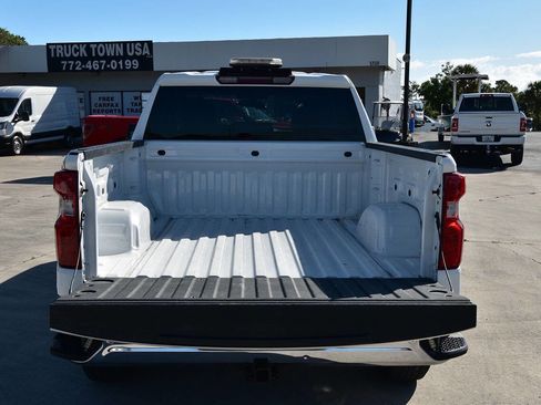 Used 2020 Chevrolet Silverado 1500 W/T w/ WT Value Package AWD/4WD image 7