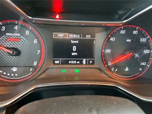 Used 2021 Chevrolet TrailBlazer RS w/ Sun and Liftgate Package image 15