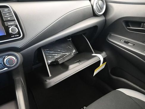 Used 2025 Nissan Versa S w/ Trunk Package FWD image 27