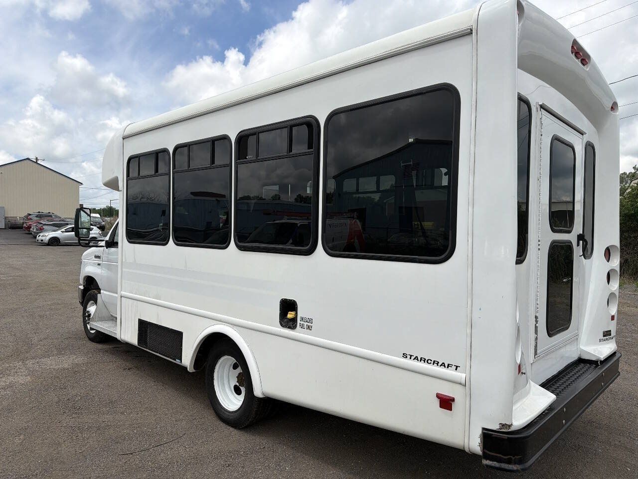 Used 2018 Ford E-350 and Econoline 350 Super Duty w/ Shuttle Bus Prep Package RWD image 9