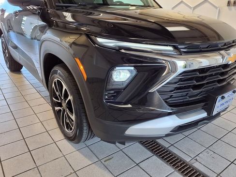 Used 2026 Chevrolet TrailBlazer LT AWD/4WD image 23