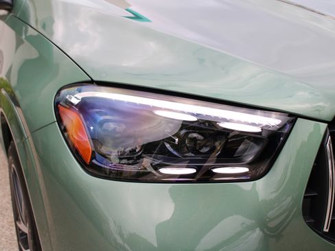 New 2026 Mercedes-Benz GLE 53 AMG 4MATIC Coupe image 11