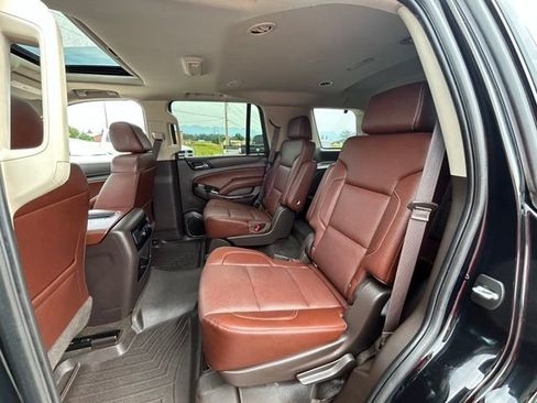 Used 2018 Chevrolet Tahoe Premier w/ RST 6.2L Performance Edition AWD/4WD image 42