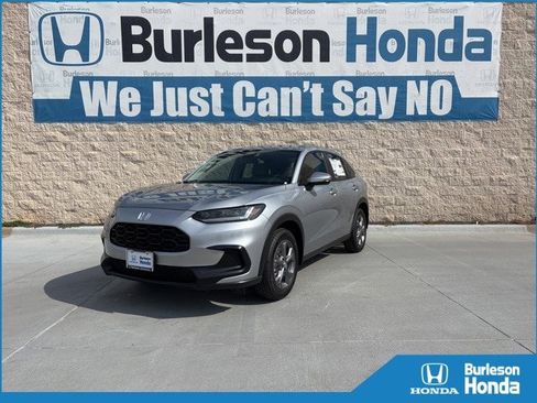 New 2026 Honda HR-V LX image 1