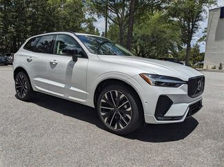 New 2026 Volvo XC60 B5 Ultra w/ Protection Package Premier video 2