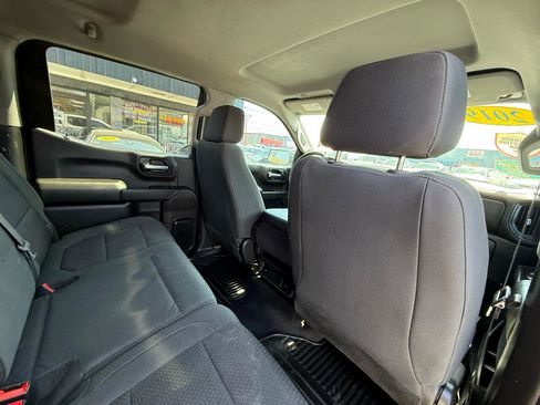 Used 2019 Chevrolet Silverado 1500 Custom Trail Boss image 18