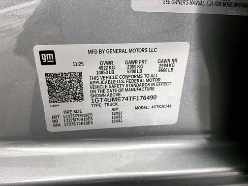 New 2026 GMC Sierra 2500 SLE w/ SLE Value Package; image 9