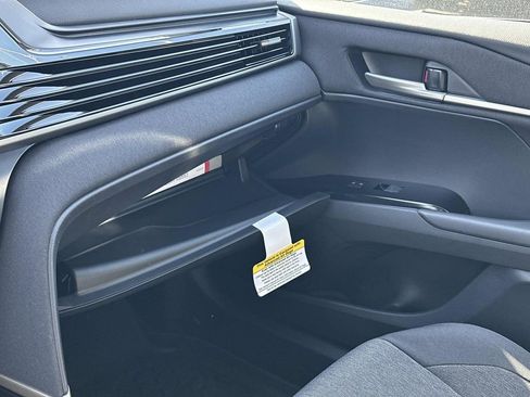 New 2026 Toyota Camry LE FWD image 31