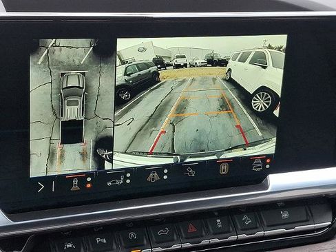 Used 2024 GMC Sierra 1500 SLT w/ SLT Premium Plus Package image 17